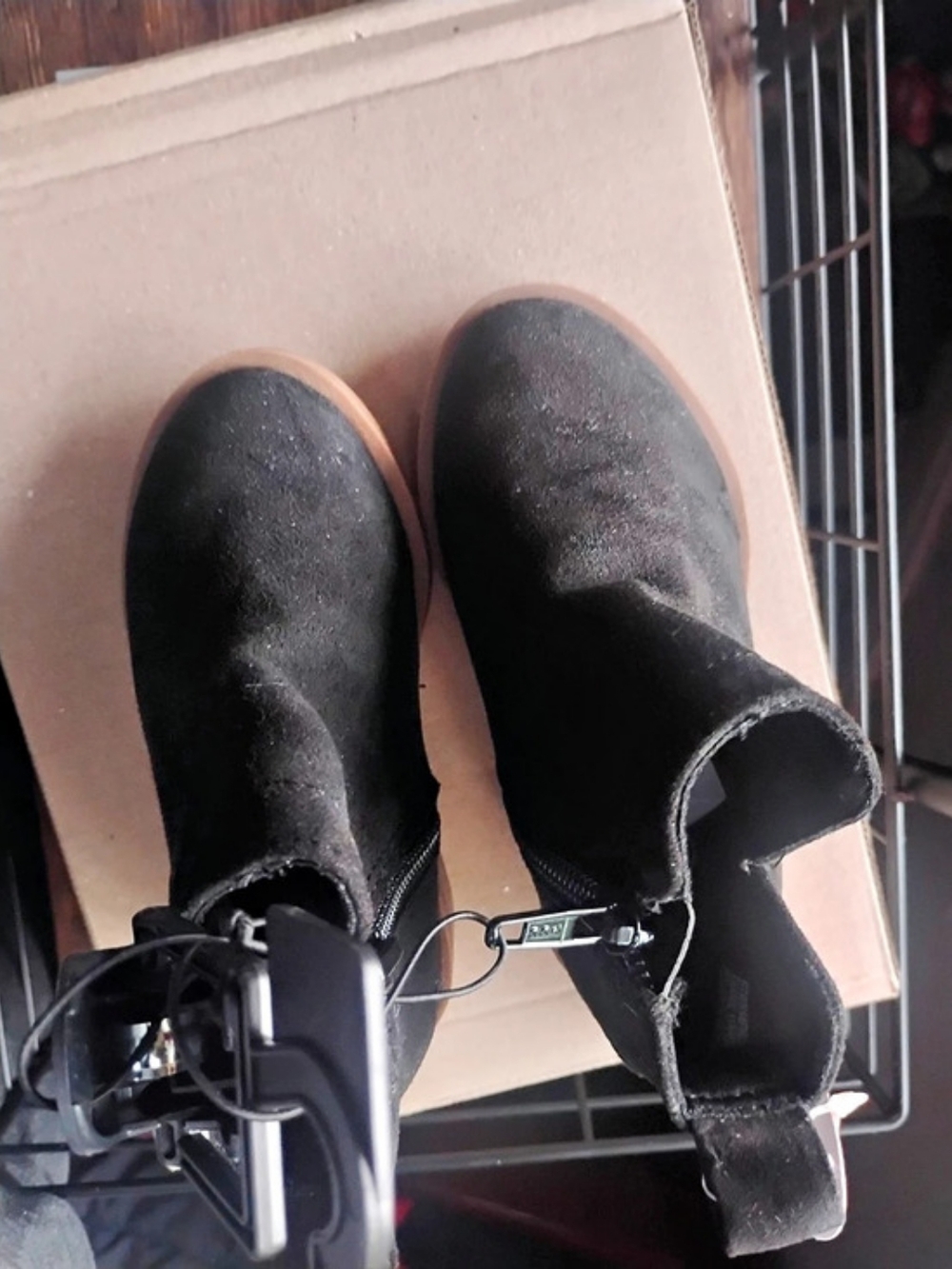 Livie & Luca Black Boots Like New - Picture 2 of 3